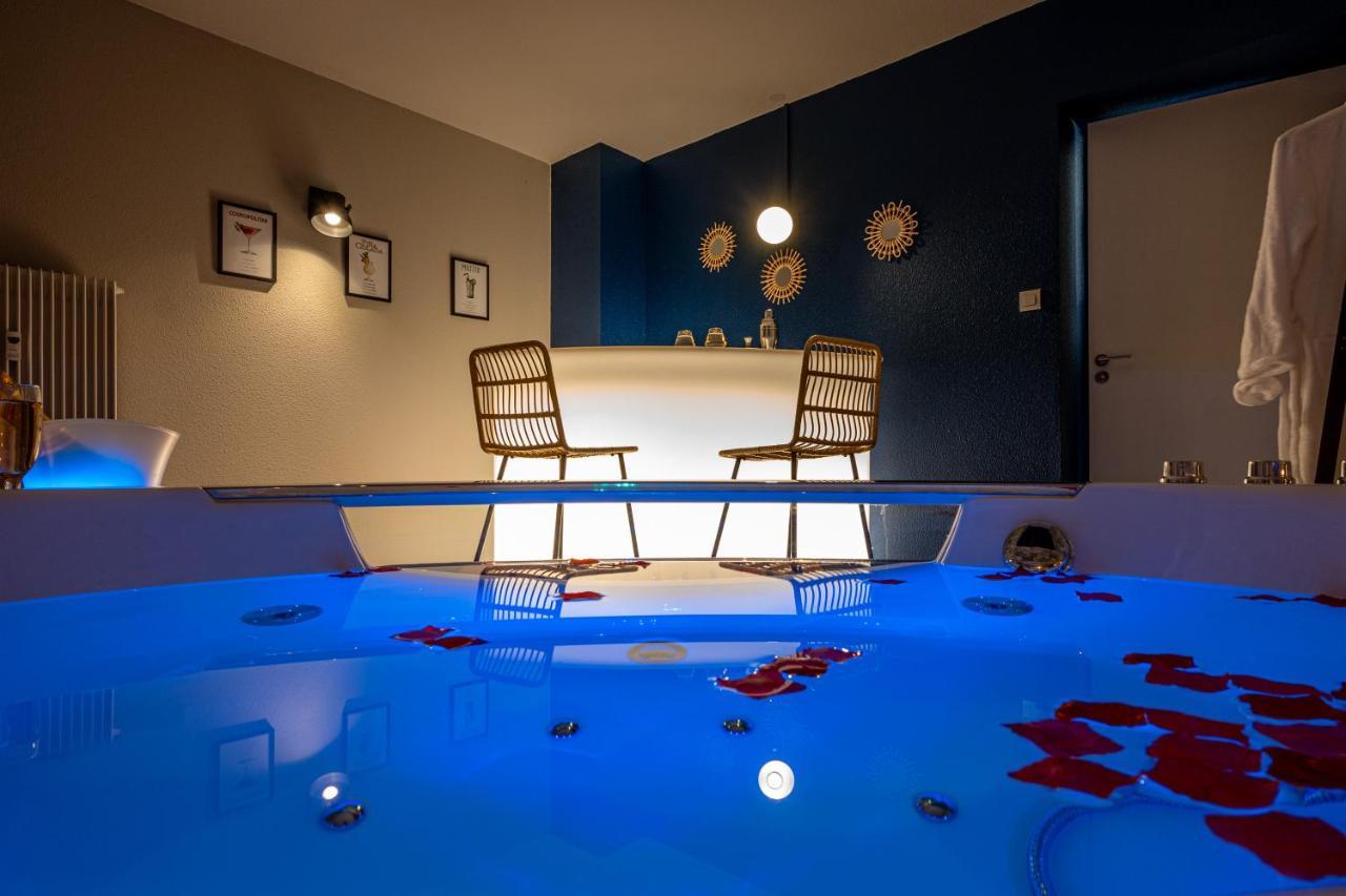 Cocon Relax - Jacuzzi - Cinema Apartment มงเบลียาร์ ภายนอก รูปภาพ